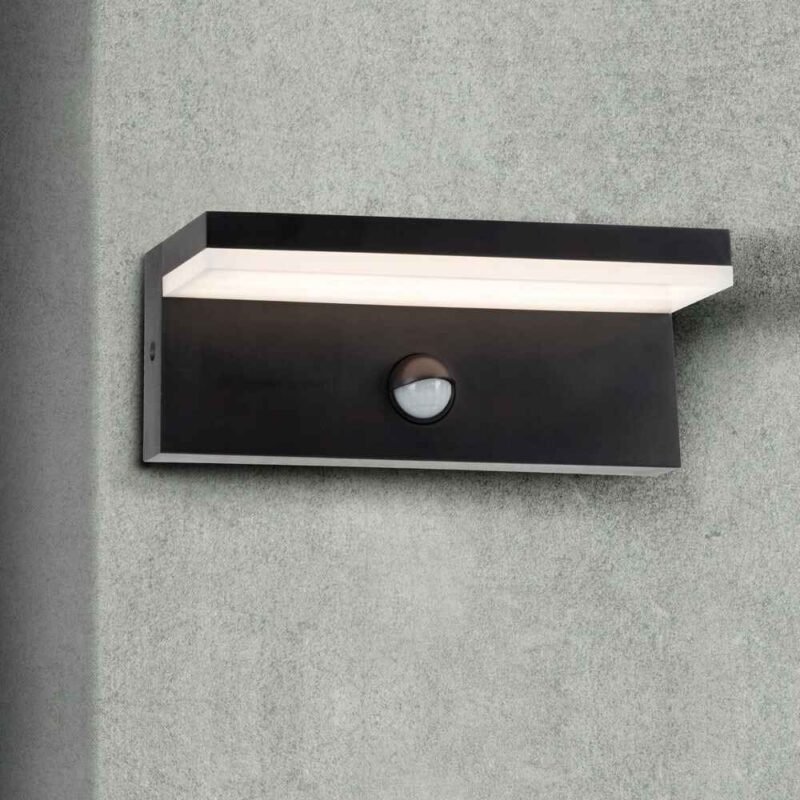 Modern sensory LED façade luminaire